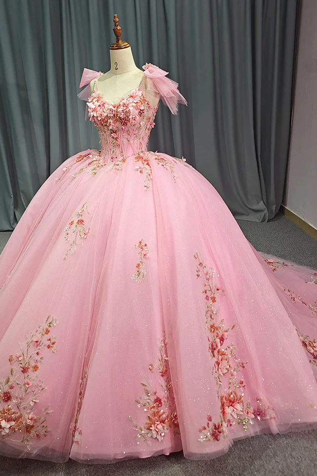 Quinceanera Dresses Ball Gown Backless Appliques Princess Sweet 15 16 Years Old Birthday Prom Party Gown Gidiondress