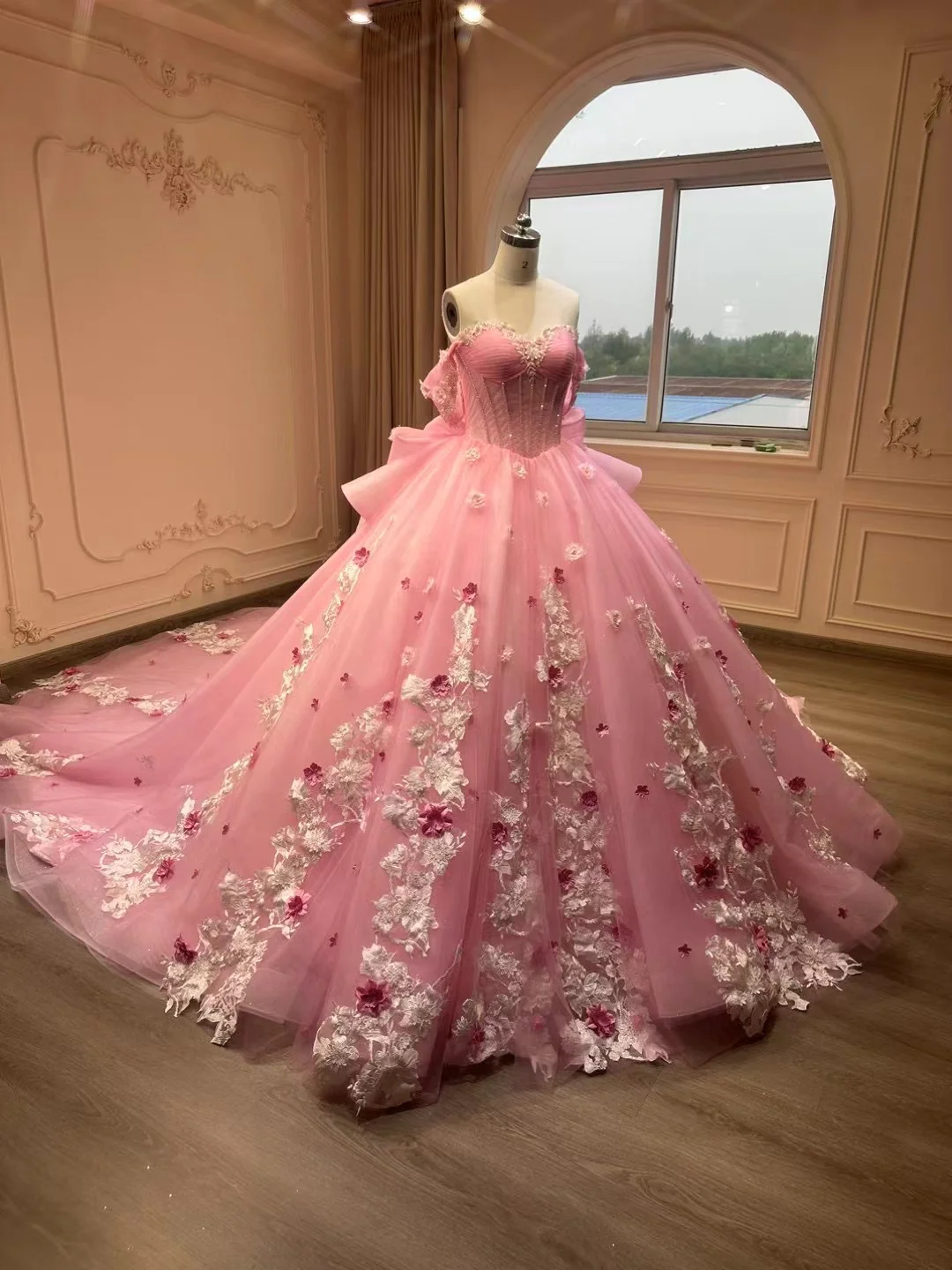 Quinceanera Dresses Ball Gown Appliques Princess Sweet 15 16 Years Old Birthday Prom Party Gown Gidiondress